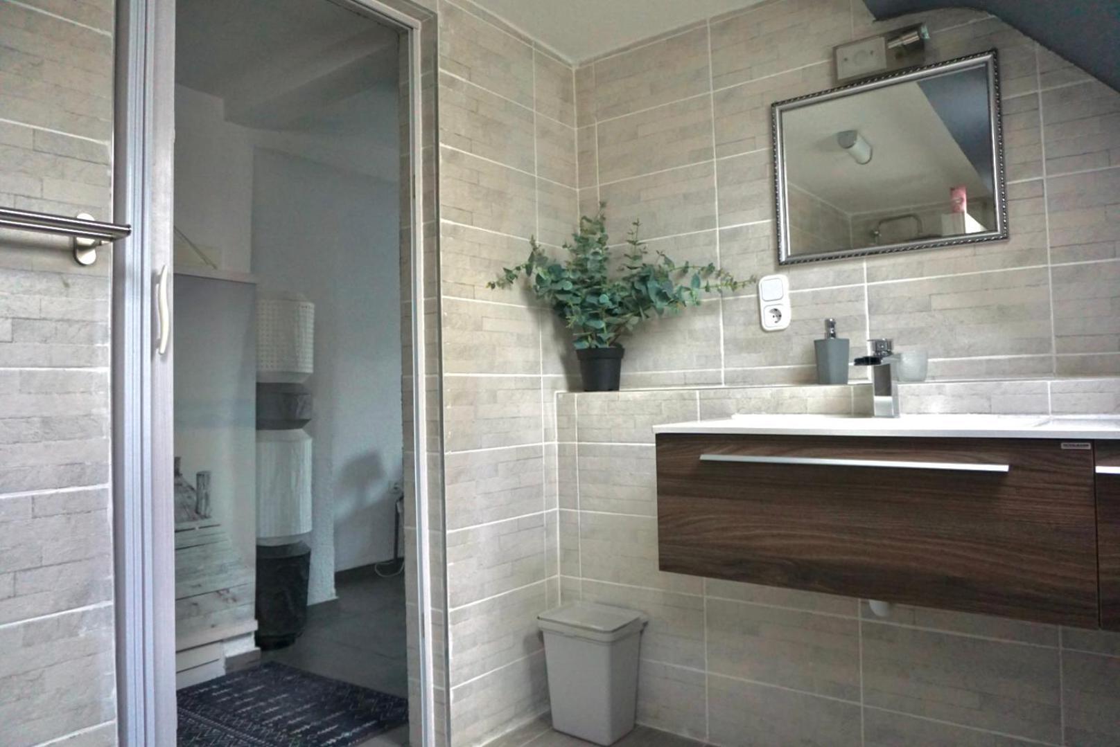 M & E Ferienwohnung バート・メルゲントハイム エクステリア 写真