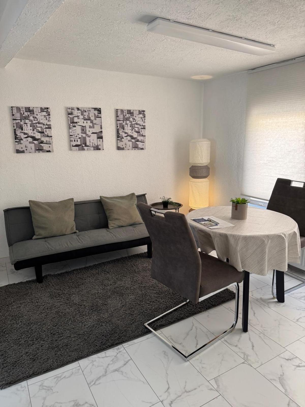 M & E Ferienwohnung バート・メルゲントハイム エクステリア 写真