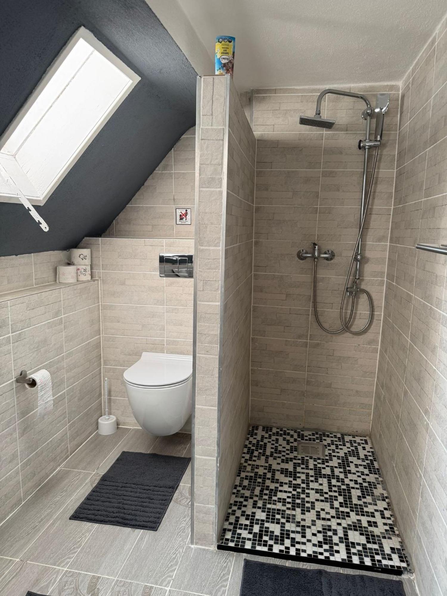 M & E Ferienwohnung バート・メルゲントハイム エクステリア 写真