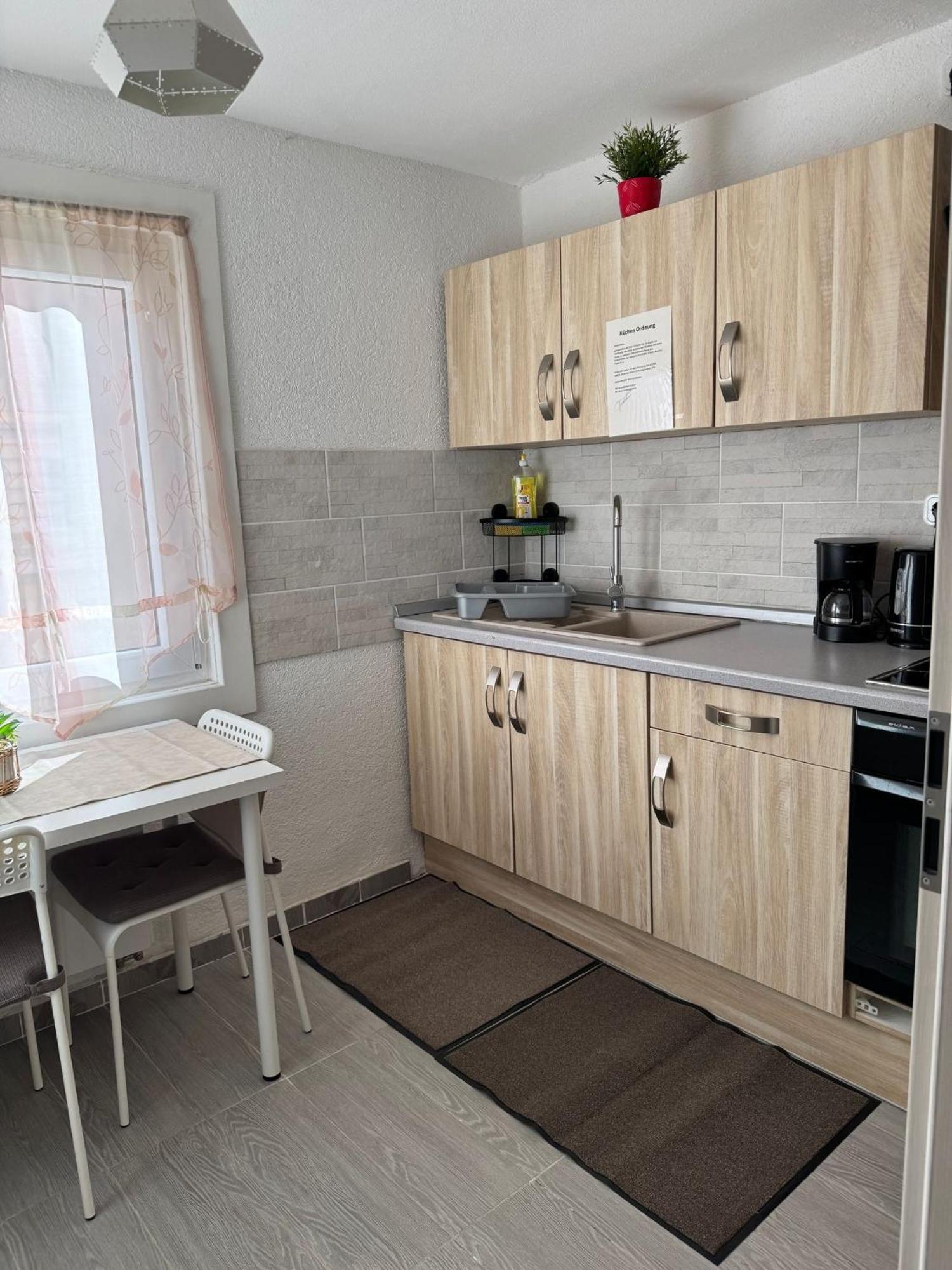 M & E Ferienwohnung バート・メルゲントハイム エクステリア 写真