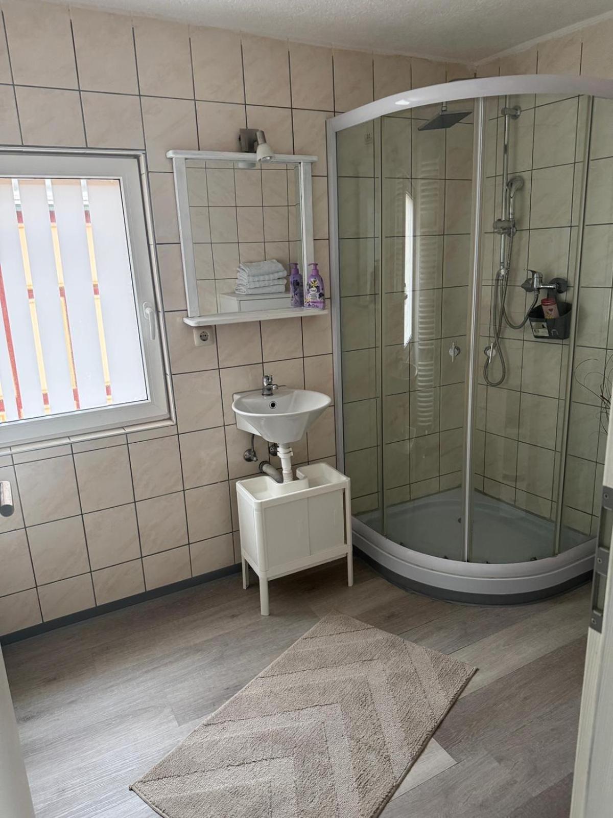 M & E Ferienwohnung バート・メルゲントハイム エクステリア 写真