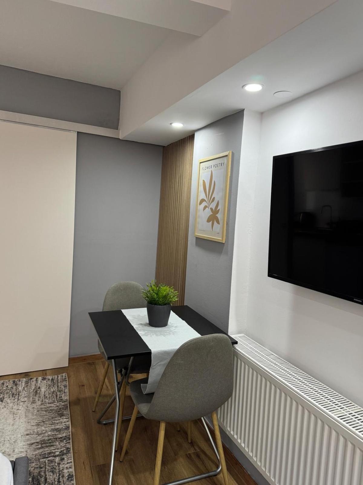 M & E Ferienwohnung バート・メルゲントハイム エクステリア 写真